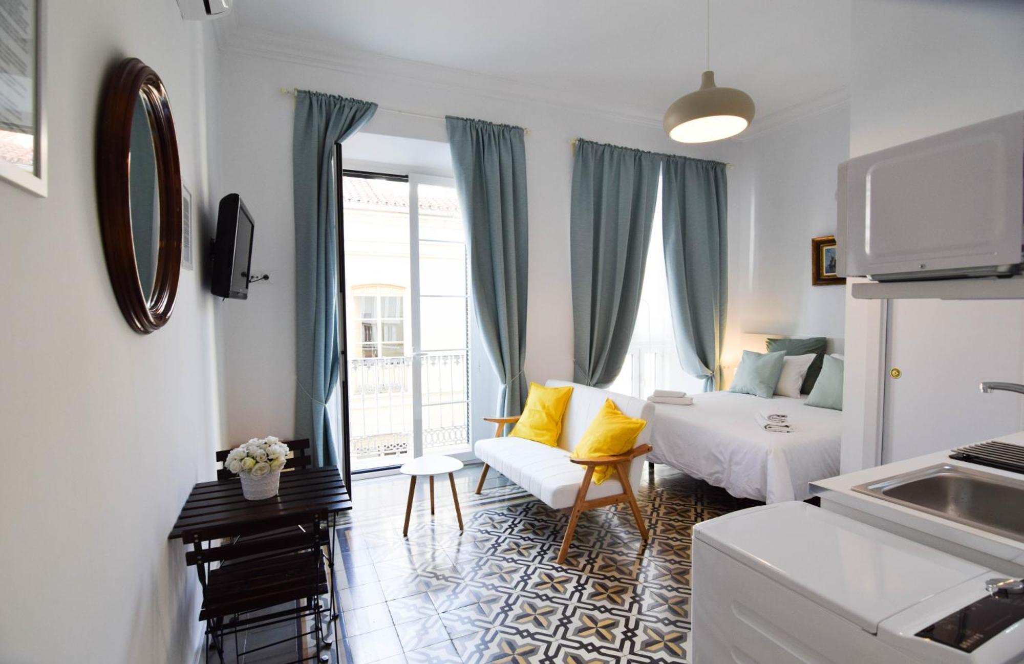 Letmalaga Soho Apartments Luaran gambar